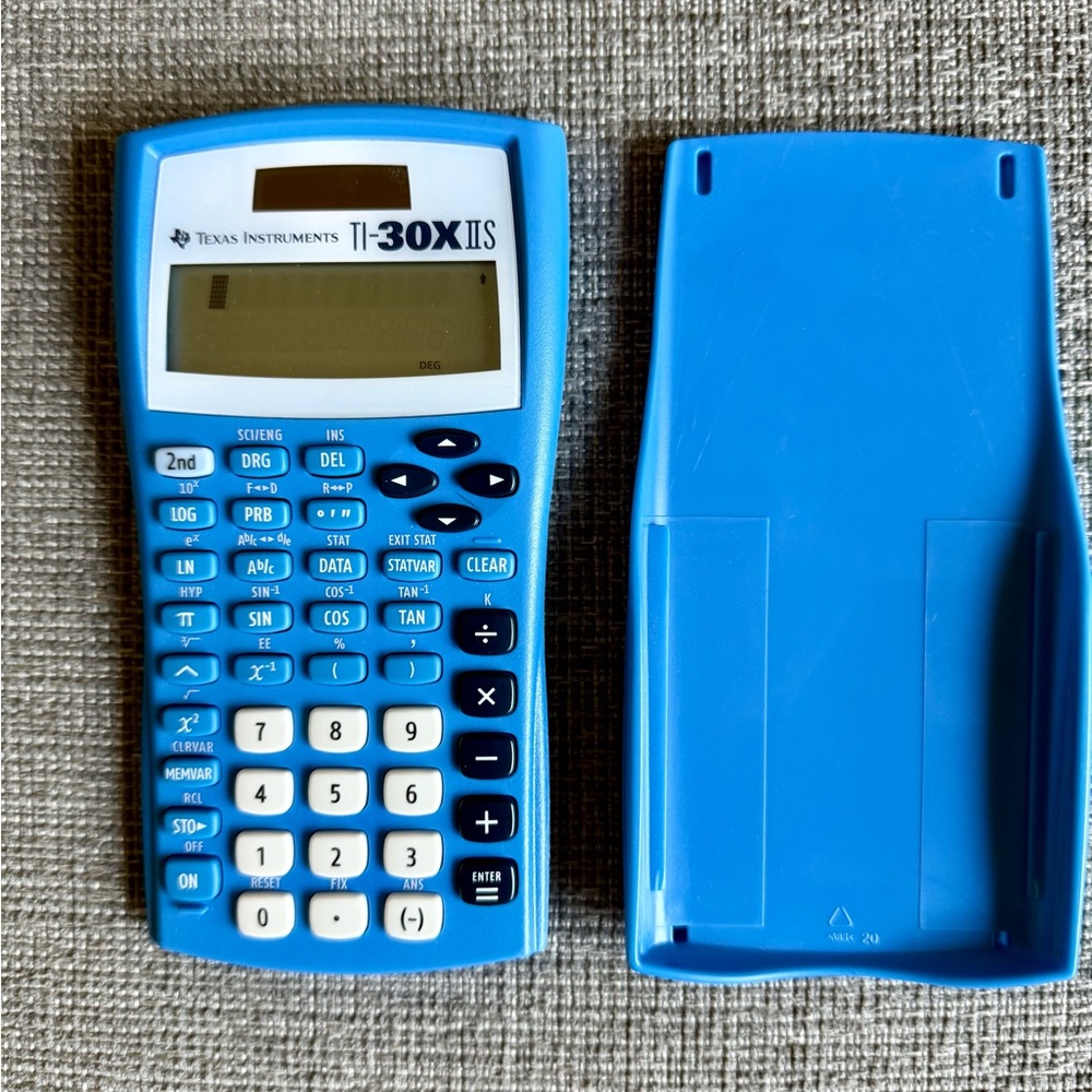 Texas Instruments TI-30XIIS Blue Solar Scientific Calculator Tested Works EUC